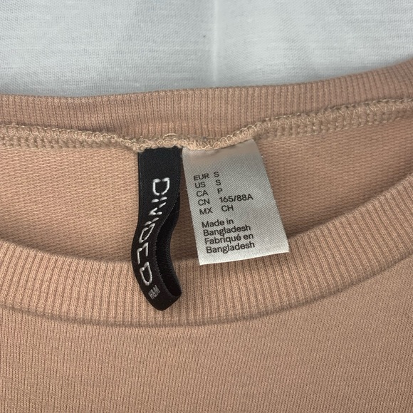 Tan “Exhale the past, Inhale the future” Sweatshirt from H&M in Small - Picture 2 of 2